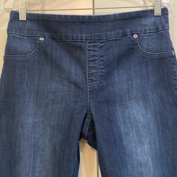 Pull-On Jeggings - Picture 2 of 11